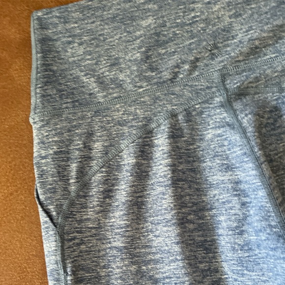Aerie Offline Heather Gray Leggings L - Picture 5 of 5